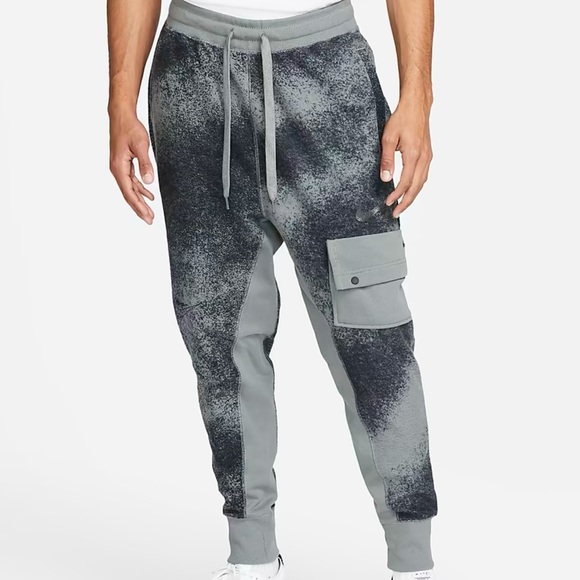 Nike Sportswear Fleece Pants - Picture 2 of 6